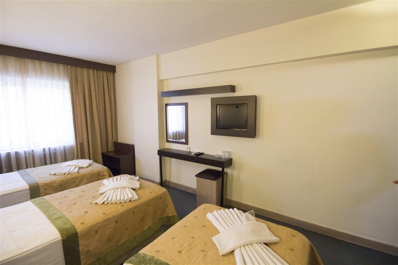Marinem Hotel Istanboel Buitenkant foto